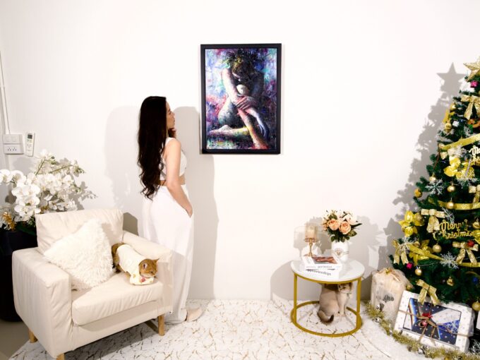 เด็กหญิงสีม่วง – 50 X 70 ซม Art Gallery 2